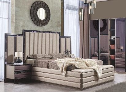 Stylish Bedroom Set Bed and 2x Bedside tables new luxury wooden furniture